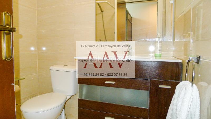 Foto dbdb745e-30ad-4d92-b36d-9d51dfa946fe. Alquiler local comercial oficina en alquiler en cerdanyola en Cerdanyola del Vallès