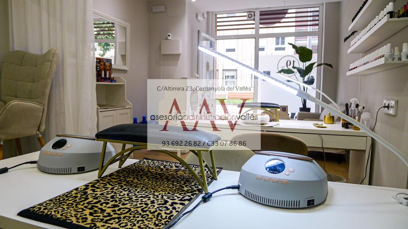 Foto 5894e9e3-92b0-4d74-a9f8-3494fe44fca8. Traspàs local comercial a Serraparera Cerdanyola del Vallès