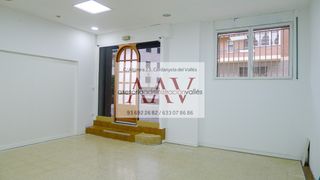 Lloguer Local Comercial a Centre-Cordelles. Local en alquiler en centro de cerdanyola del vallés