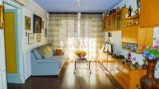 Flat in Serraparera. Piso en serraparera 4 habitaciones 2 baños