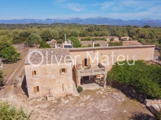 Casa a Lloret de Vista Alegre. Espectacular casa en finca rústica en lloret de vista alegre