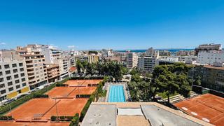 Appartement à Son Armadams. Piso amplio y reformado con vistas exclusivas al palma sport & t