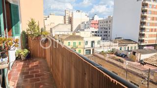 Appartement à Son Fortesa. Zona aragon -hostalets gran piso de cuatro dormitorios con balcó