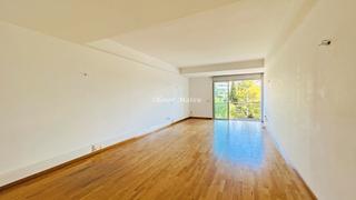 Flat in Son Dameto. "piso residencial con 2 plazas de parking"