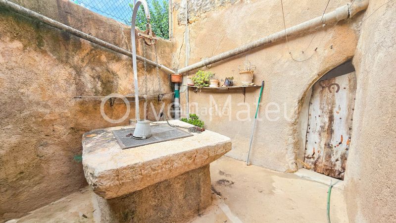 Foto 6b3be68a-b26f-46ad-95d8-ecad25fbb64a. Casa amb xemeneia aparcament a Costitx