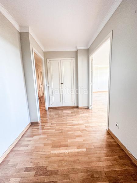 Foto 471b9f4f-3a64-4aba-8a50-129e55023564. Etagenwohnung mit parking pool in Son Dameto Palma de Mallorca