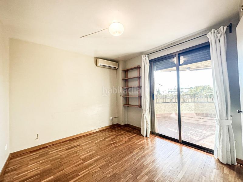 Foto 601363e8-b8d2-4160-af89-edd894a223e3. Etagenwohnung mit parking pool in Son Dameto Palma de Mallorca