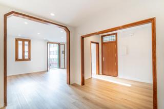 Flat in Marquès de Fontsanta. Amplio piso recientemente renovado con materiales de calidad