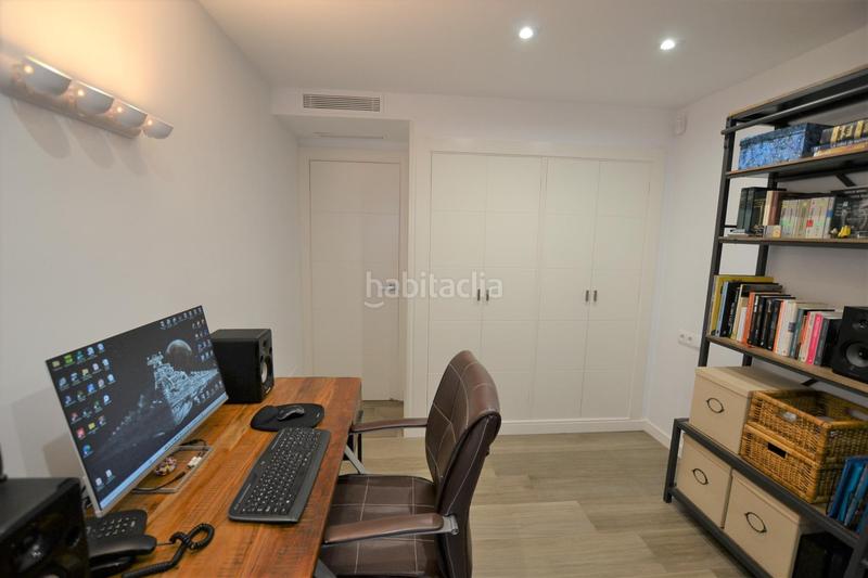 Foto f2918792-9ebf-497f-b22e-61825d3eb618. Piso ático en venta en calle de lametler , en Son Verí Llucmajor