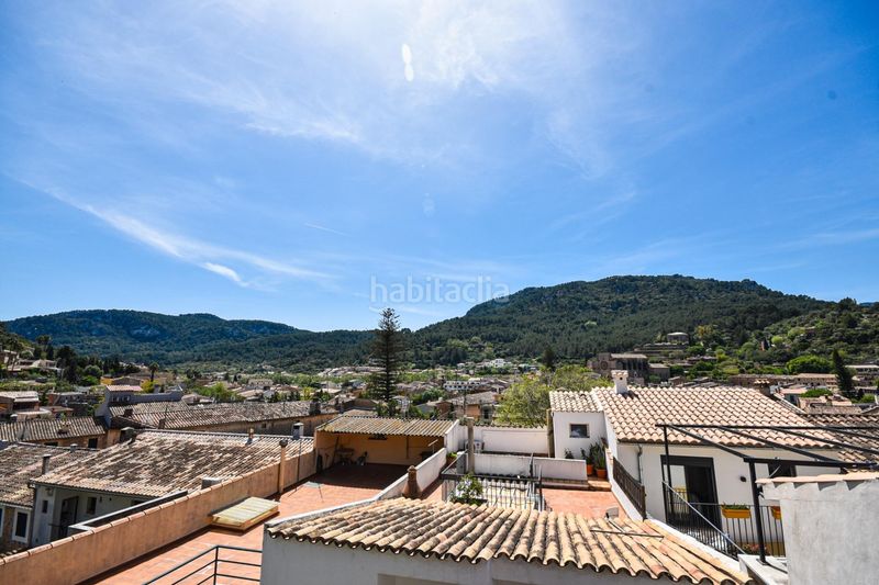 Foto 333272a9-f45a-424d-82ea-b9355973c5d4. Casa encantadora casa de pueblo con terreno y piscina además de unas magníficas vistas a las montañas y al pintoresco pueblo de esporl en Esporles