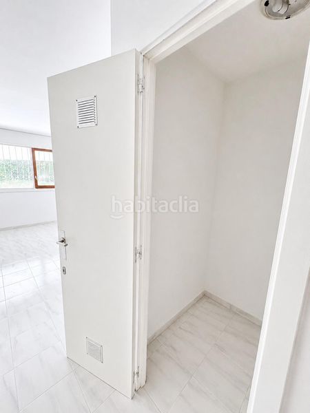 Foto 31646d77-5226-4dc5-ba2f-4f6c23d0c7f4. Casa adossada amb aparcament piscina a Cala Vinyes Calvià