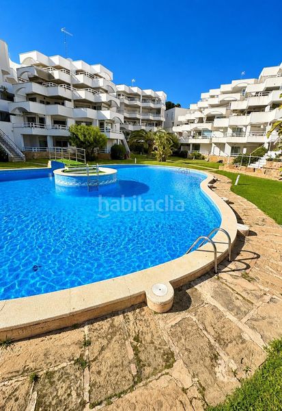 Foto f1a1d5ac-52df-42bf-b7a6-418bd0cd0d3e. Casa adossada amb aparcament piscina a Cala Vinyes Calvià