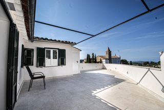 Location Mas à Puigpunyent. Casa de pueblo en galilea con gran terraza y magnificas vistas a