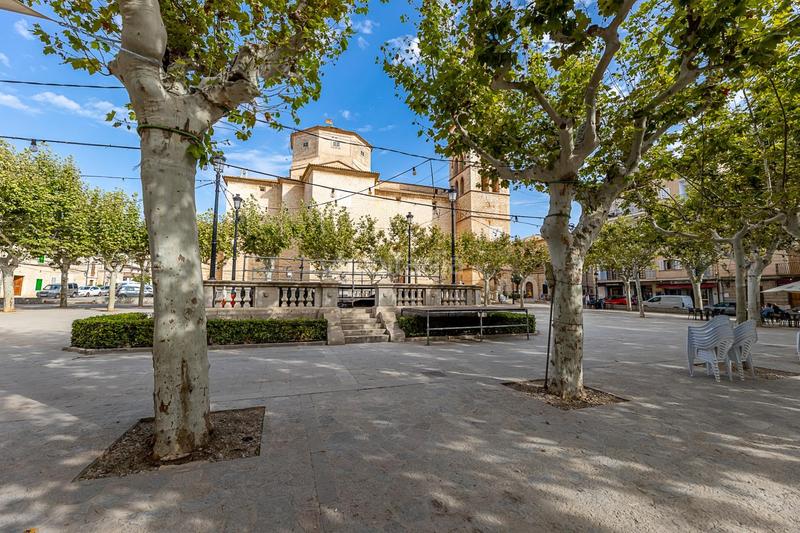 Foto 32f1a7ab-aeae-4e1d-817a-c5dbbdb60316. Lloguer local comercial a Binissalem