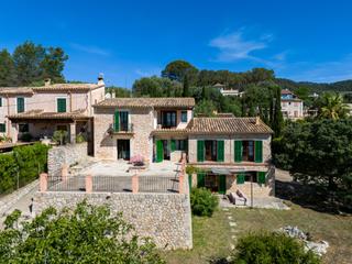 Chalet in Poligono 15 174. Espectacular chalet en binissalem con vistas panoramicas