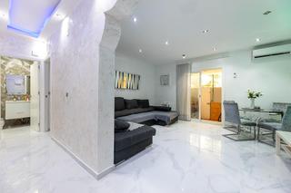 Rez-de-chaussée à Son Anglada. Planta baja en son roca