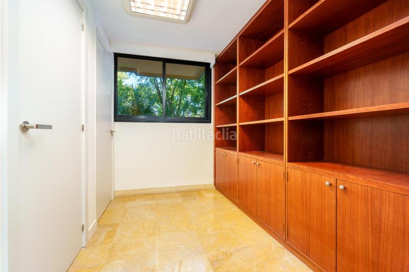 Foto 9dbddf4f-684c-4a2a-bdbe-f27cc0a7db34. Office space in Son Cotoner Palma de Mallorca