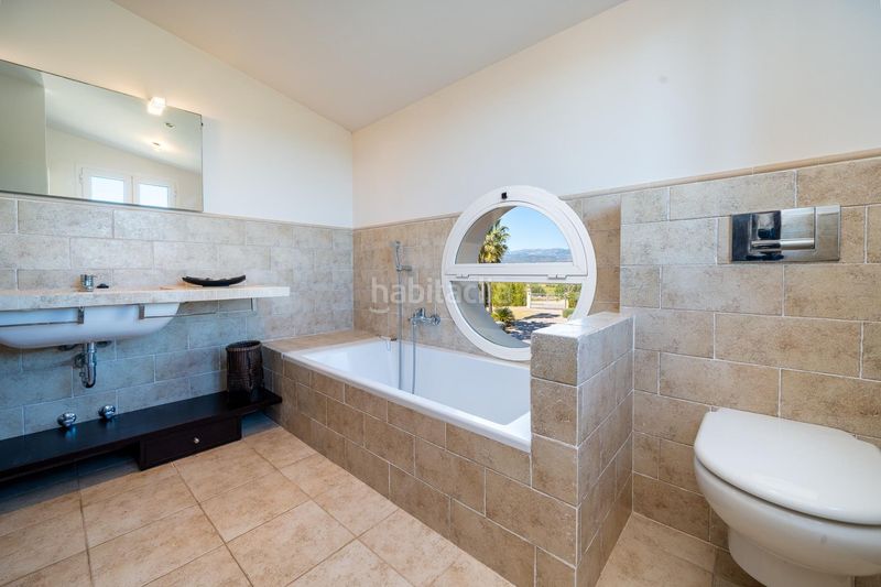 Foto a146214d-1c11-4209-b627-51d6b80be93f. Xalet amb calefacció aparcament piscina a Binissalem