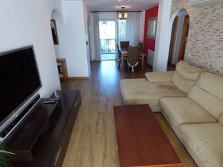 Rent Flat in Son Ramonell-Es Figueral. Espectacular piso en zona es caülls