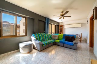 Pis a GREMI DE TINTORERS