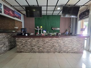 Transfer Business premise in Carrer de les illes pitiuses 18. Traspaso pizzeria dolce vita