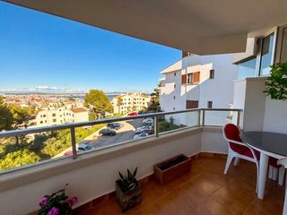 Alquiler Piso en La Bonanova. Fantástico piso en alquiler en la bonanova