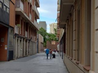 Rent Office space in Barri de les Corts. Local de 250 m2 en les corts, junto illa diagonal