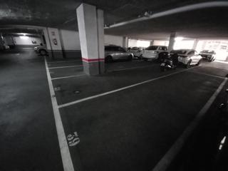 Aparcament cotxe a Sant Ramon - Maternitat. Parking en meja lequerica  les corts