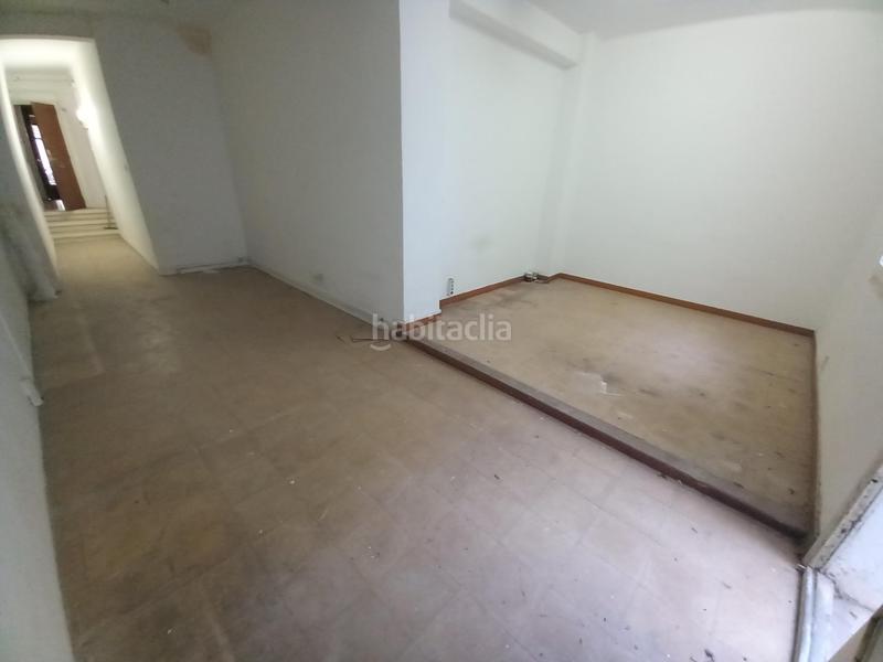 Foto c8fcbe5b-4cf3-4b1b-8c04-5c90d24d4ea6. Lloguer oficina a Barri de les Corts Barcelona