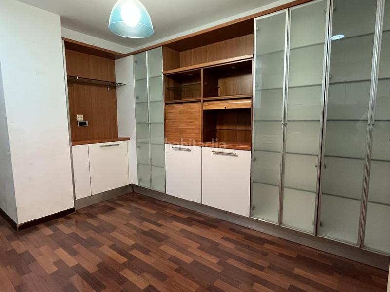 Foto a3fd24ec-1528-472b-a663-169a67d58858. Pis a calle cardenal vives i tuto 65 a Sarrià Barcelona