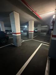 Parking voiture à Avenida josep tarradellas i joan 139. Ref.9335  lhsant josep av.josep tarradellas 139 plaza mediana pa