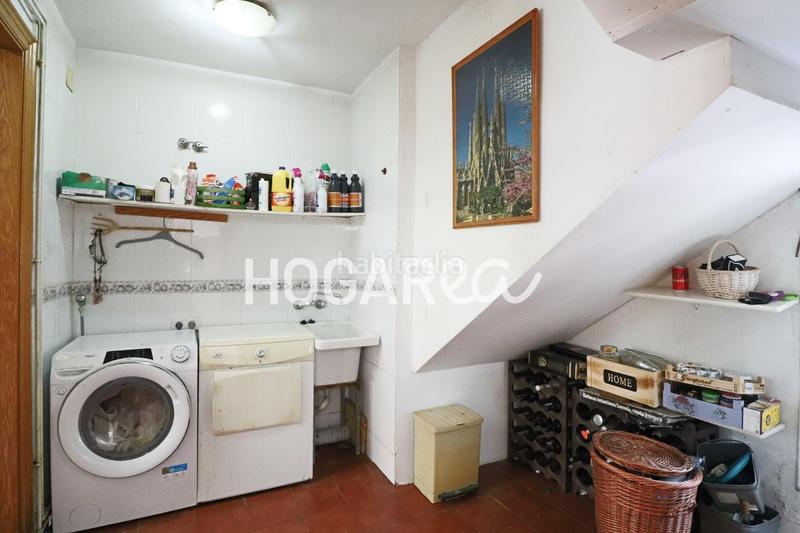 Foto 05f0e817-3c65-46d4-a5ad-d630b847ea65. Casa  independiente con piscina y vistas al parque en Martorell