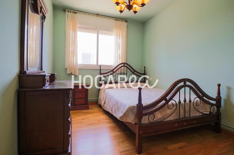 Foto 81b882fc-2441-452b-b639-1b21f4897f32. Casa  independiente con piscina y vistas al parque en Martorell