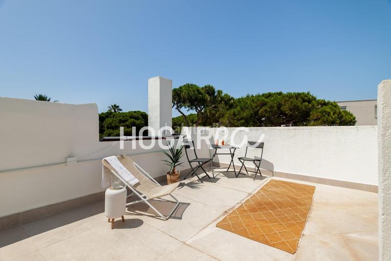 Foto 6bd2cb4d-c341-4655-b9d0-643dbf5b7a2b. Haus mit parking in Gava Mar Gavà
