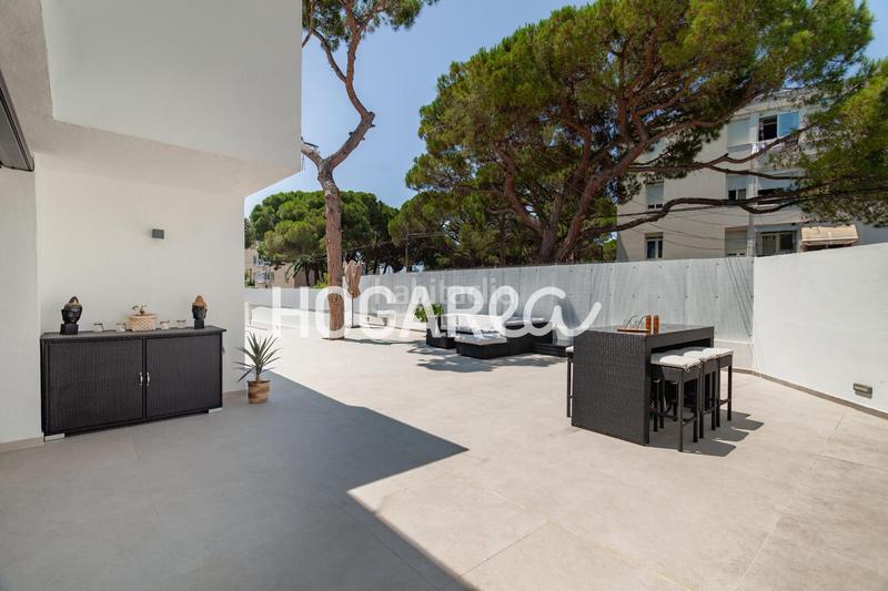 Foto b00be14e-e40a-4c9f-8773-39ceef59209d. Haus mit parking in Gava Mar Gavà