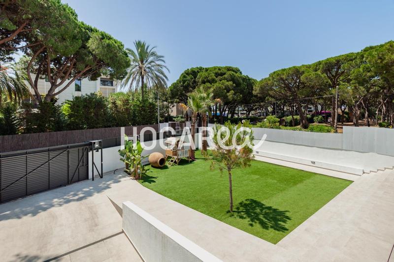 Foto eed08ca0-e0a8-4742-b4ff-a5afbd7bf1ff. Haus mit parking in Gava Mar Gavà