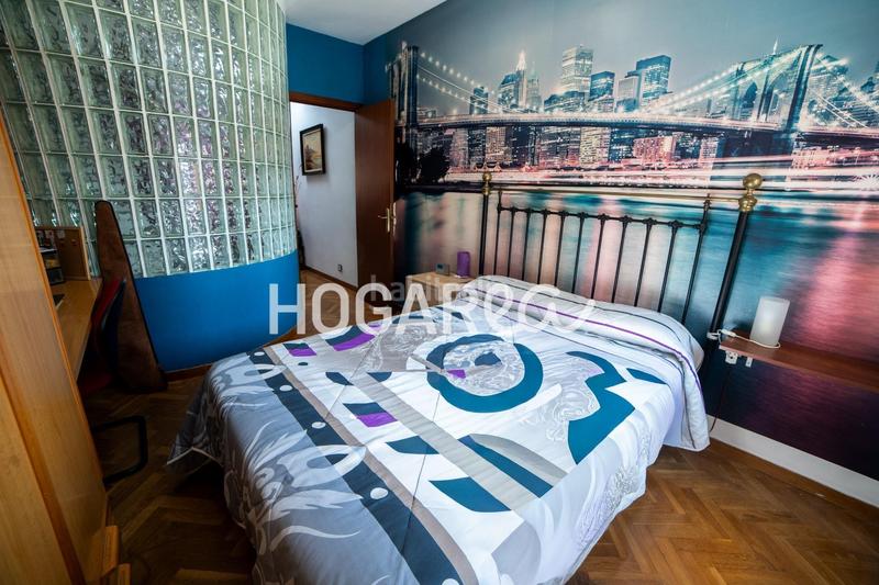 Foto 0e18b4ed-3ba6-4bd7-8202-d4745f9c8ce7. Casa aparellada amb calefacció a Llefià Badalona