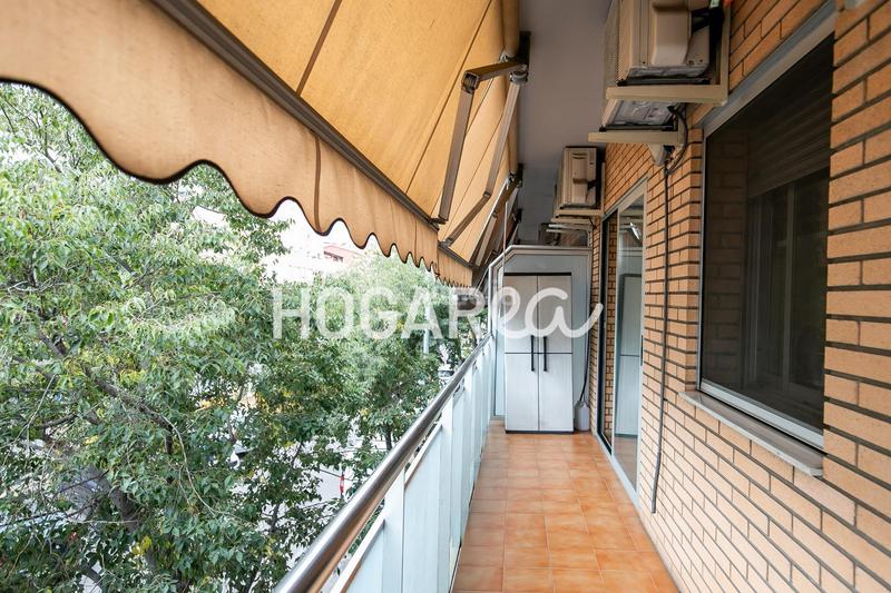 Foto 1c963afa-6a21-46fe-98d5-67872d6787ce. Pis amb calefacció aparcament a Vinyets-Molí Vell Sant Boi de Llobregat