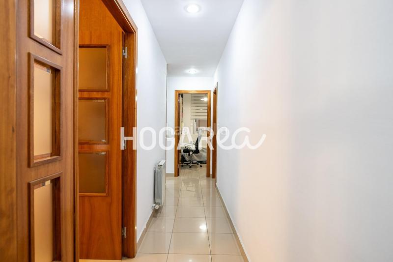 Foto 7ac887dd-1ebd-457e-a485-8b1dd95b9ce1. Pis amb calefacció aparcament a Vinyets-Molí Vell Sant Boi de Llobregat