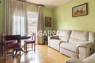 Appartement  Carrer barcelona. Piso de 92 m en calle barcelona, eixample del prat, tercero con