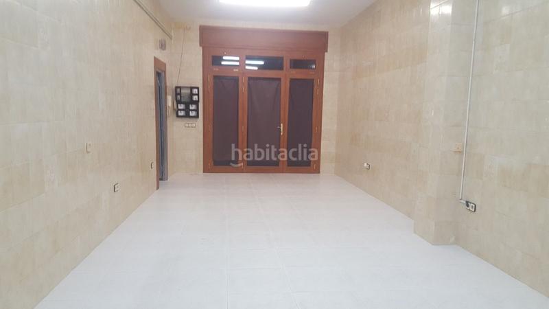 Foto 5fdf3fc3-c975-4853-94fe-e719bda16048. Lloguer local comercial a Pla de Santa Maria (El)