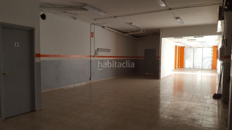 Foto 653bac19-bb91-4131-acd9-d1cbd6b4d199. Locale commerciale in avinguda de la generalitat 2 in Vilallonga del Camp