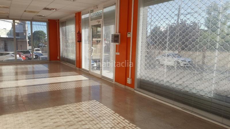 Foto 74e17cad-b1e6-49bc-b0ea-40aa661348f4. Locale commerciale in avinguda de la generalitat 2 in Vilallonga del Camp