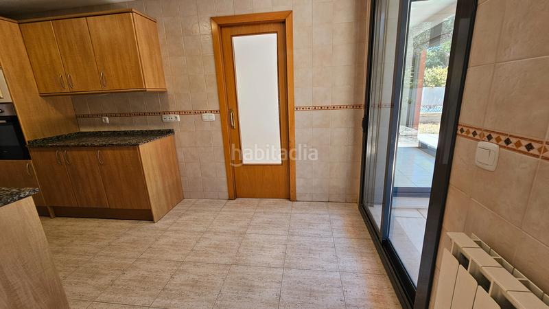 Foto 4d80ec18-3fff-467e-88a6-d62437c710cf. Xalet amb calefacció aparcament piscina a Els Ametllers Cambrils