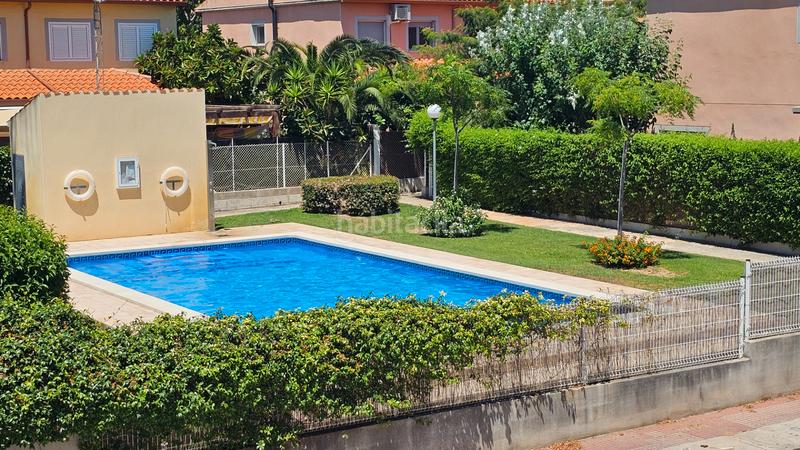 Foto 7e0a3418-67dd-4da8-94b1-a68babe9acb9. Xalet amb calefacció aparcament piscina a Els Ametllers Cambrils