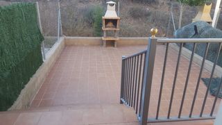 House  Pla�a de coma. Obra nova, molt solejada, amb pati i bones vistes.