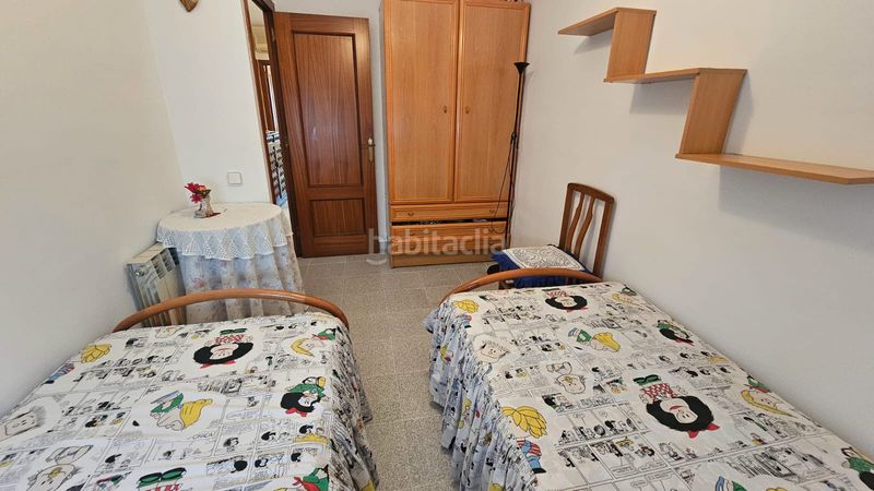 Foto 425c725f-4640-48f7-812d-7b4fc35e46a2. Casa adossada amb calefacció aparcament a Valls
