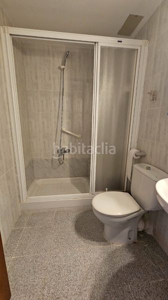 Foto cc2ee13d-95d2-4bf2-af01-2f4e86ccebea. Casa adossada amb calefacció aparcament a Valls