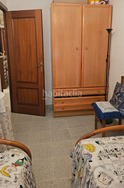 Foto 68b3a4d7-bef8-4b54-a98d-d18e52af8211. Casa adossada amb calefacció aparcament a Valls