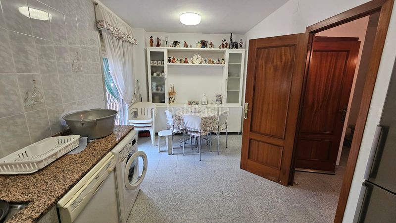 Foto ebd44d8b-3678-4116-8f33-dc69958fed65. Casa adossada amb calefacció aparcament a Valls